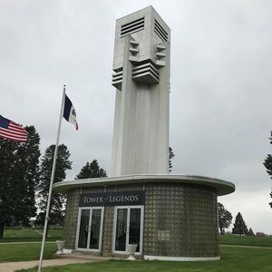 Meet your Posher, Kay